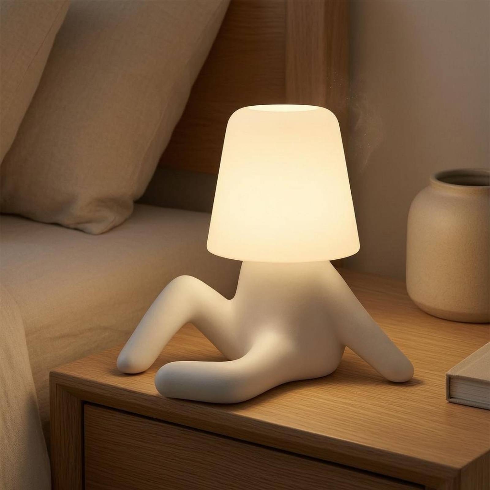 座り姿のフィギュアランプ ABS樹脂製ベッドサイドナイトライ - Home Office Lamp のレビューと価格