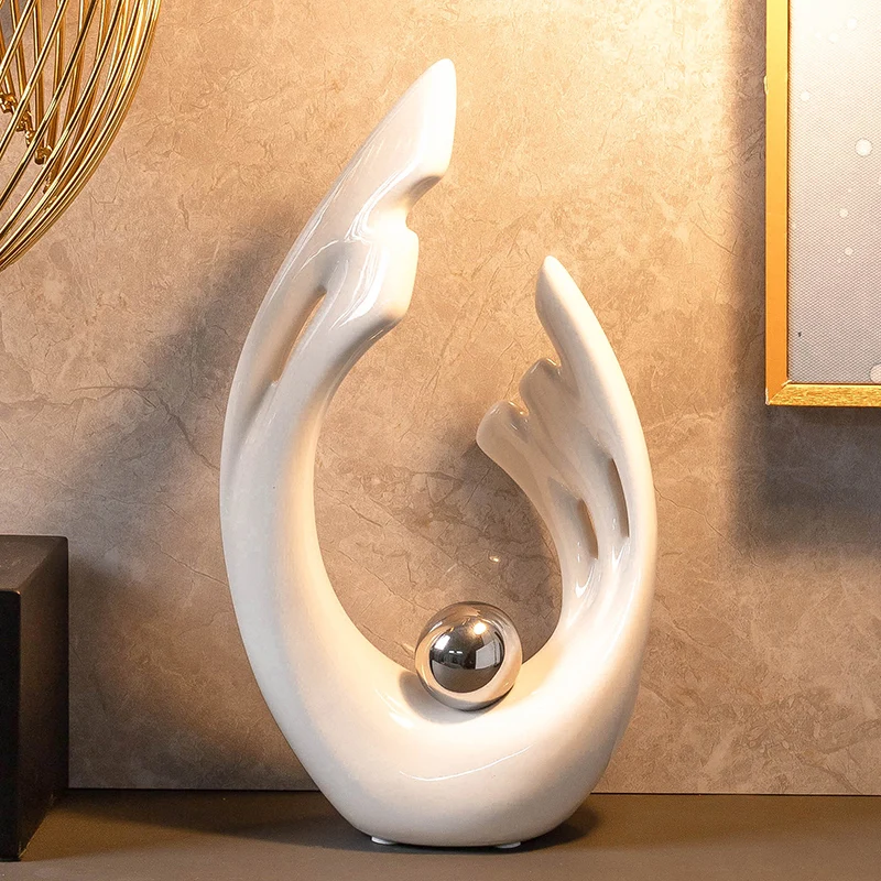 シンプルな白い陶器製の彫刻が施された中空装飾工芸品、オフィス - Home Office Architecture のレビューと価格